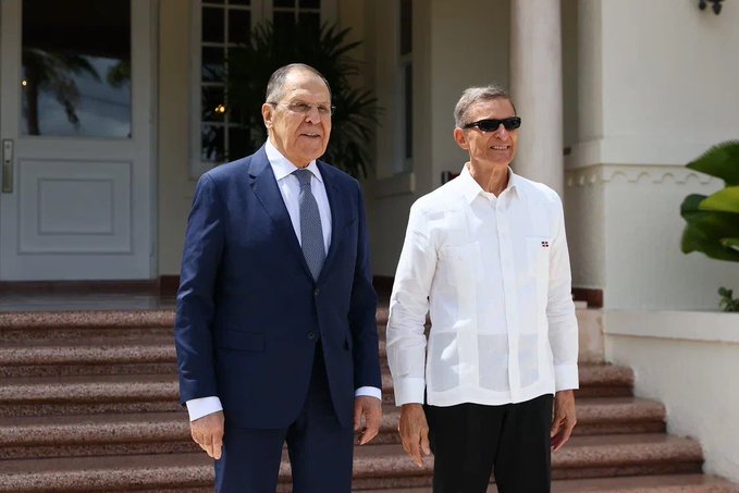 El presidente Luis Abinader sostendrá una reunión con el ministro de Asuntos Exteriores de Rusia, Serguéi Lavrov, la tarde de este miércoles 30 de abril de 2025 en el Palacio Nacional, según fue confirmado por fuentes oficiales.