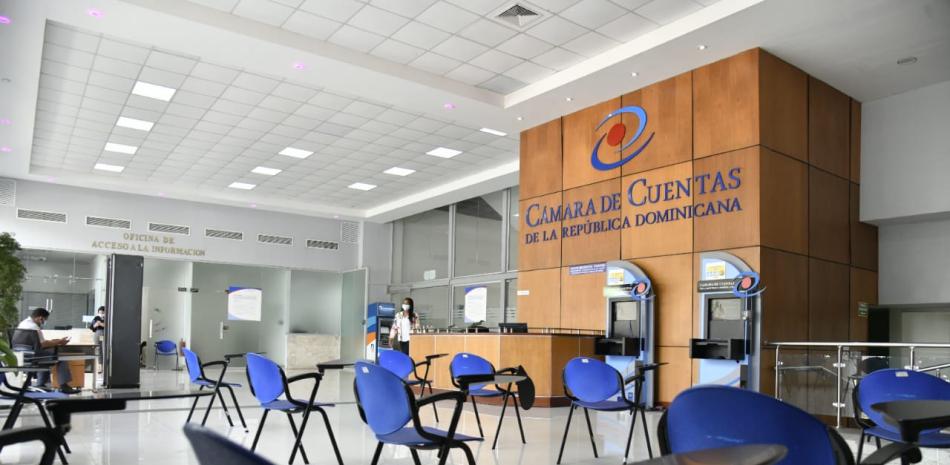 El Pleno de la nueva Cámara de Cuentas de la República Dominicana (CCRD), en cumplimiento de las atribuciones que le confieren la Constitución y la Ley núm. 18-24 