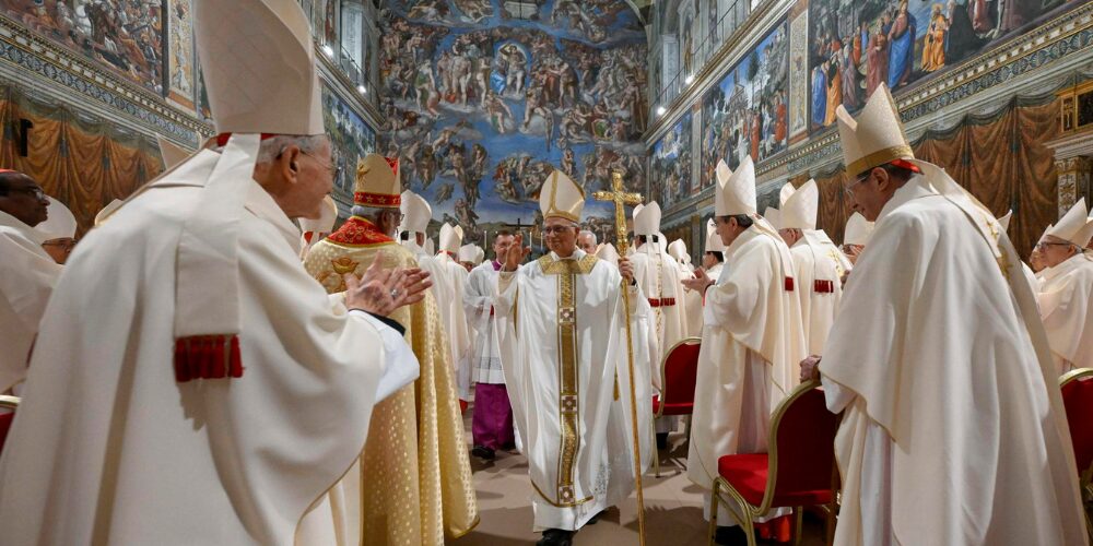 La misa del inicio del pontificado de León XIV será el domingo 18 de mayo y tres días después, el 21, el nuevo papa tendrá su primera audiencia con los fieles, informó este viernes la prefectura de la Casa Pontificia.