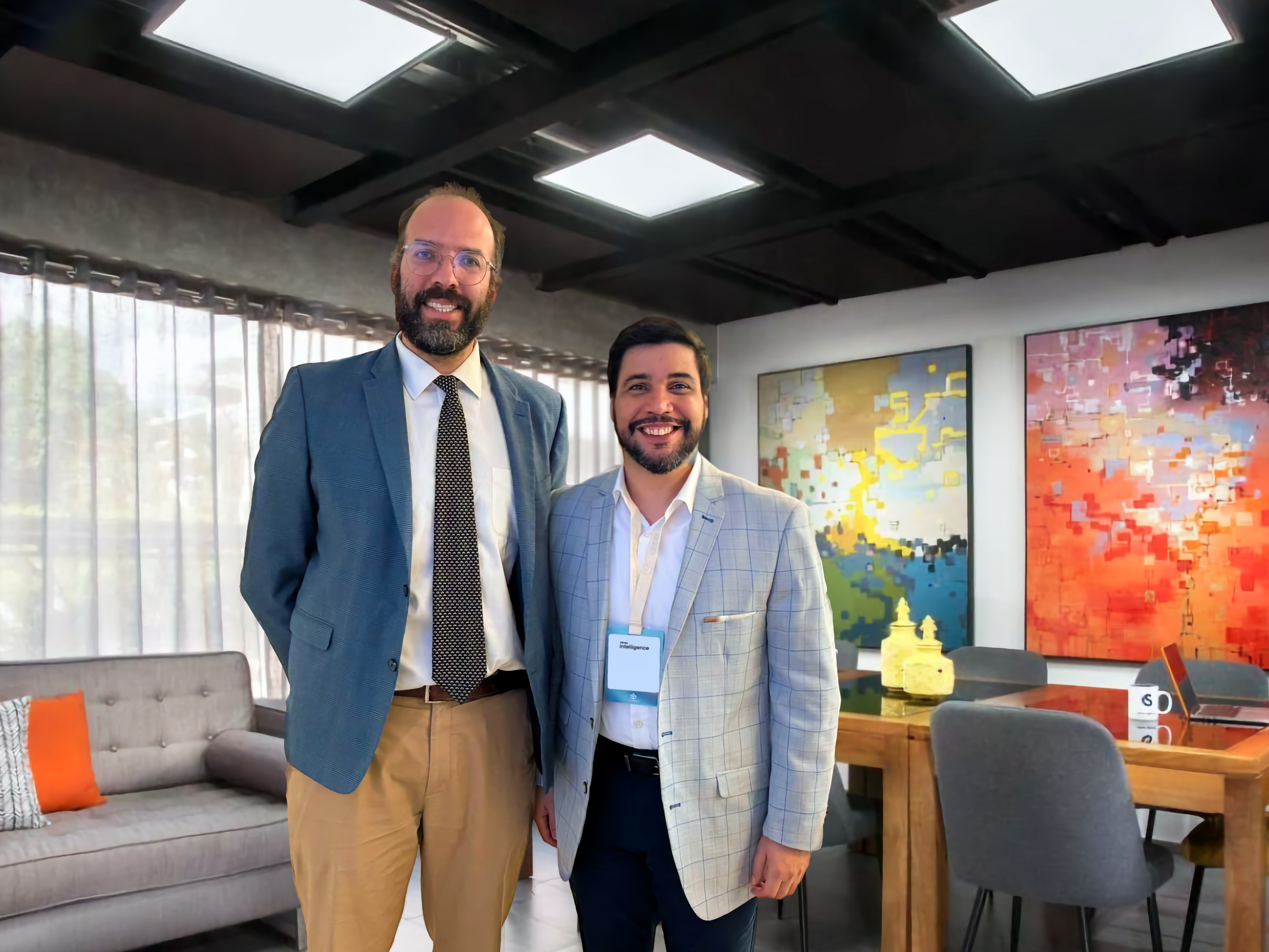 La empresa dominicana Tabuga SRL y el Centro Nacional de Inteligencia Artificial de Chile (CENIA) han formalizado una alianza estratégica con el objetivo de promover el acceso y la adopción de soluciones de inteligencia artificial en la República Dominicana y el Caribe.