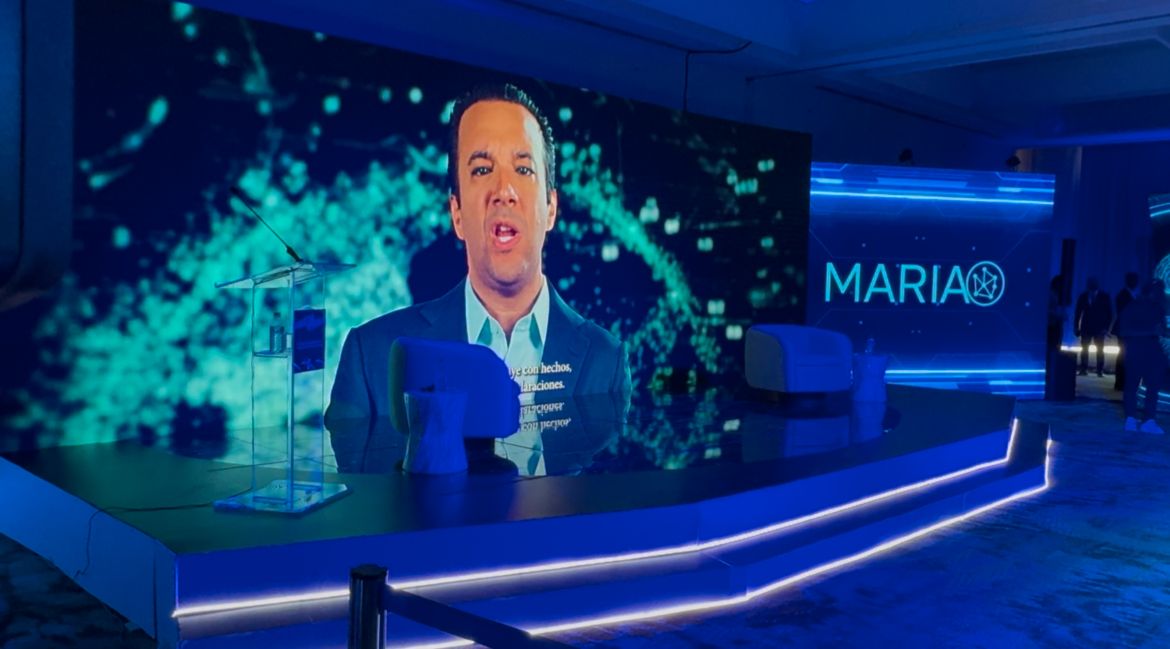 En un evento que combinó tecnología, política y un discurso de confrontación institucional, fue presentada este lunes la plataforma de inteligencia artificial “María”, una herramienta creada para fiscalizar en tiempo real las contrataciones públicas y combatir la corrupción en el Estado.