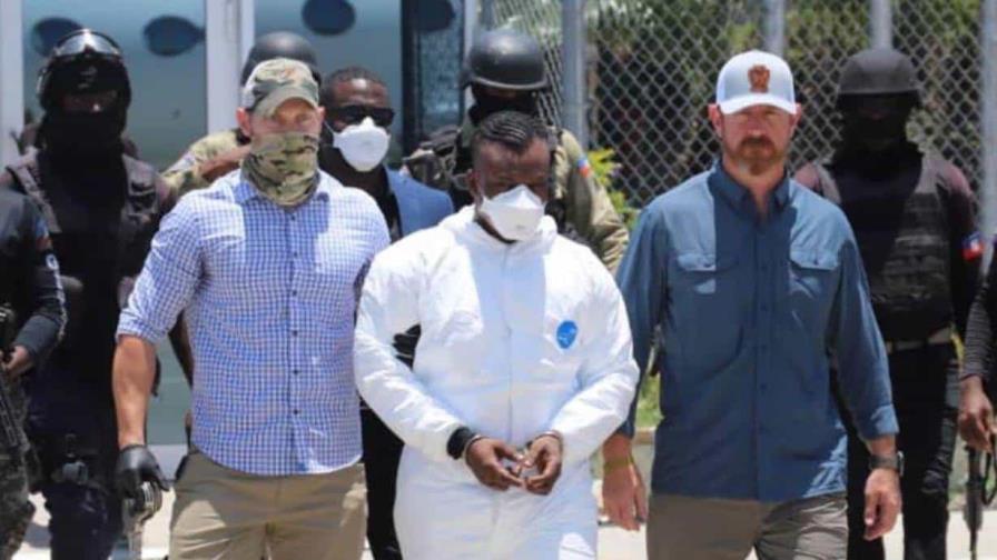 Joly Germine, alias "Yonyon", un peligroso cabecilla de la banda haitiana 400 Mawozo, fue declarado culpable en Estados Unidos por su rol central en el secuestro de 16 estadounidenses, incluidos cinco niños, ocurrido en Haití en octubre de 2021.