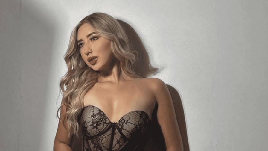 La mañana del jueves 15 de mayo amaneció teñida de luto en Colombia, luego de conocerse el brutal asesinato de María José Estupiñán, una joven influencer de 22 años, conocida en redes sociales como "La Mona".