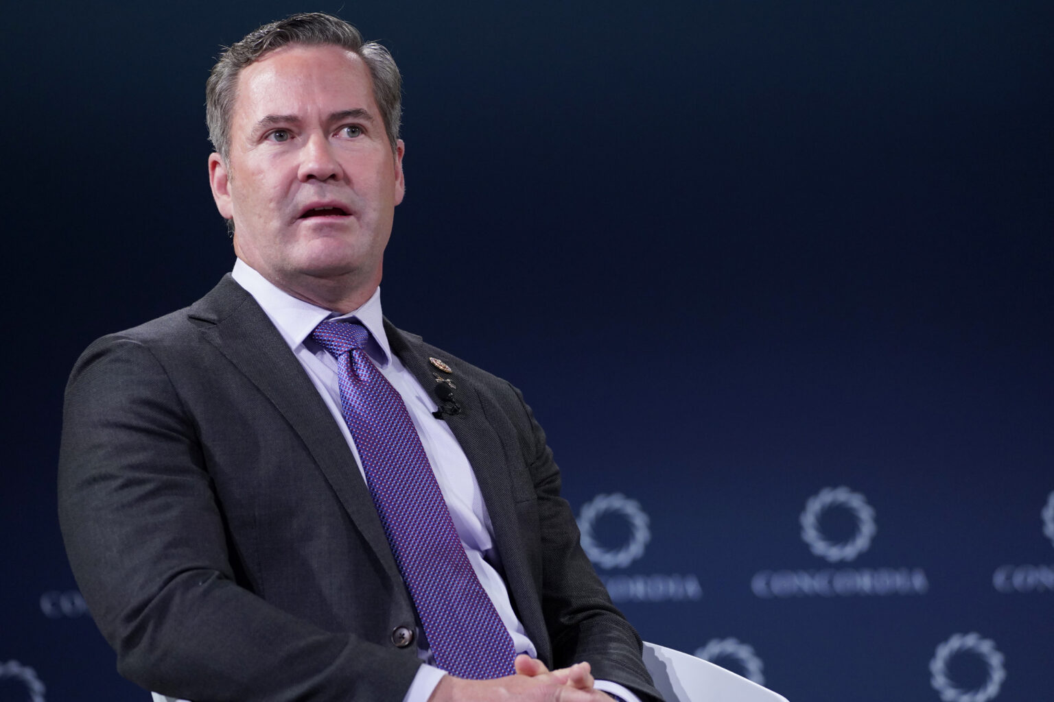  El asesor de Seguridad Nacional de Estados Unidos, Mike Waltz, estaría presentado la renuncia a su cargo en las próximas horas de acuerdo a informaciones que circulan en varios medios locales.