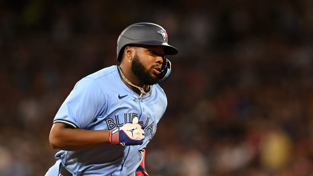 TORONTO.— Vladimir Guerrero Jr. sumó su octavo cuadrangular de la temporada en una jornada de poder ofensivo de los Azulejos de Toronto, quienes derrotaron de forma contundente 12-0 a los Atléticos de Oakland este jueves en el Rogers Centre.