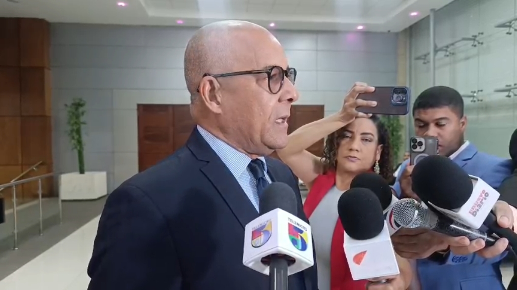 La Alianza Dominicana Contra la Corrupción, ADOCCO, solicitó a la recién instalada Cámara de Cuentas, la realización de 10 auditorías forenses a diferentes instituciones estatales, en las que se han cometidos irregularidades que deben ser puestas en evidencia, en consonancia a los principio de buen gobierno