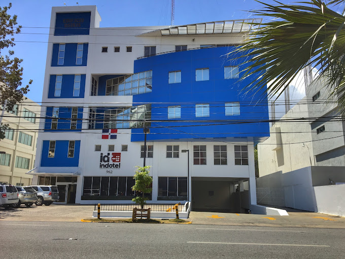La Alianza Dominicana Contra la Corrupción, ADOCCO, demandó del Instituto Dominicano de las Telecomunicaciones, INDOTEL, las pruebas documentales que avale el cumplimiento de la resolución número 006-2025, que ordena a las empresas Interamerica Broadcasting & Production Company, S.A. y Trendy, S.A., que operan los canales 7 VHF y 21 UHF, adecuar su estructura operativa al mandato de la Ley General de Telecomunicaciones 153-98.