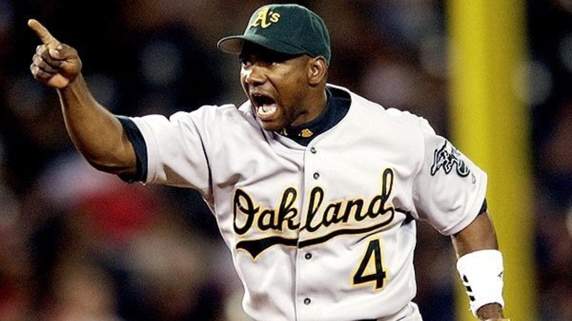 El Salón de la Fama del Béisbol Latino se complace en anunciar que el legendario jugador dominicano Miguel Tejada ha sido elegido como nuevo inmortal del béisbol latino, integrando la prestigiosa duodécima clase de exaltados 2025.
