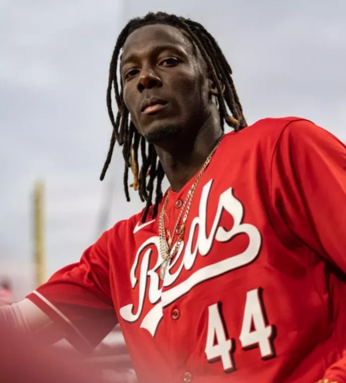 Con profundo pesar fue confirmada este sábado la muerte de Genelis de la Cruz Sánchez, hermana del pelotero dominicano de Grandes Ligas Elly de la Cruz, actual figura de los Rojos de Cincinnati en la MLB.