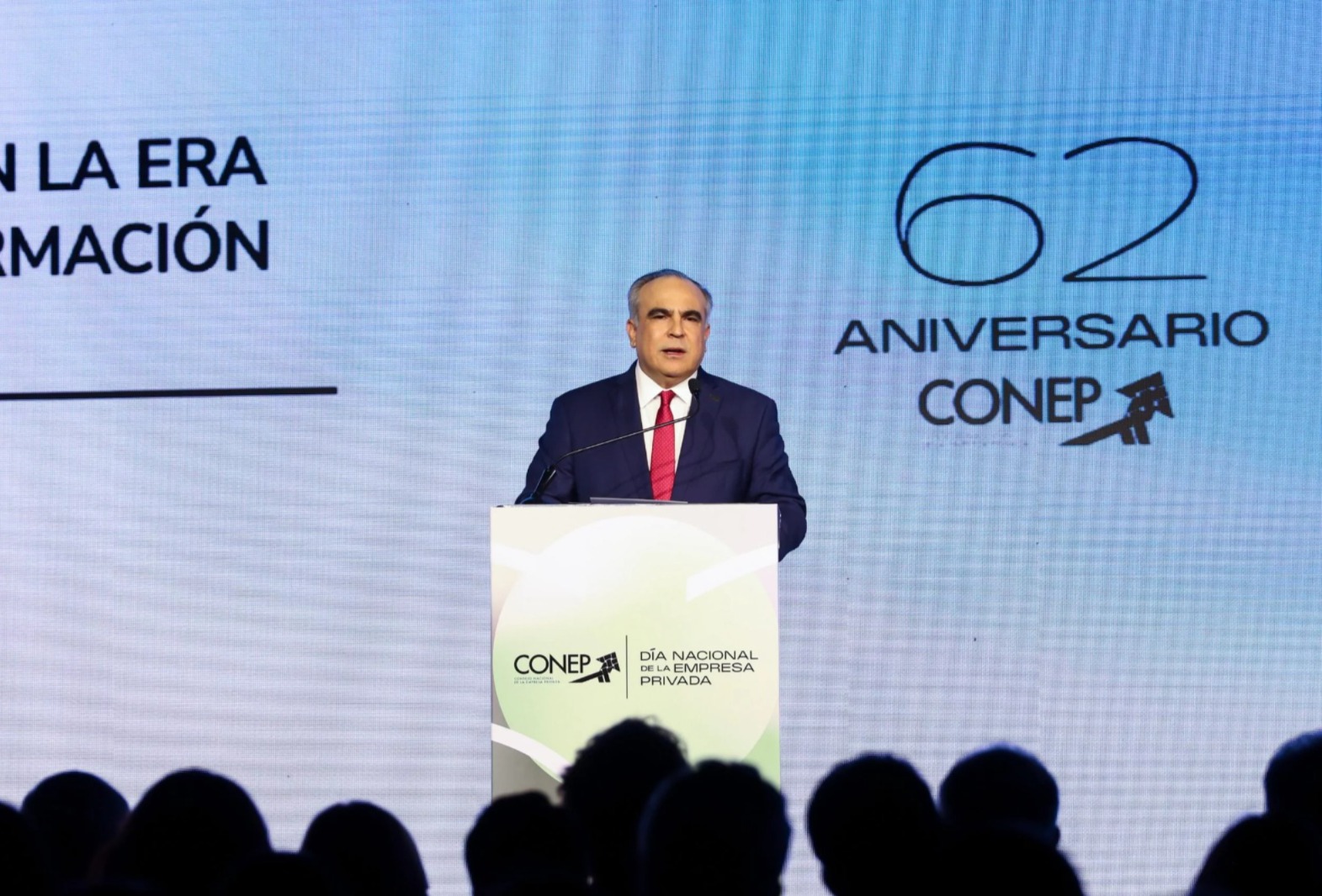 El Consejo Nacional de la Empresa Privada (CONEP) celebró este miércoles su 62 aniversario y el Día Nacional de la Empresa Privada con un acto en el que reafirmó su compromiso con el desarrollo del país, valoró la confianza depositada en la República Dominicana, y llamó a construir una visión-país que trascienda coyunturas y ciclos políticos.