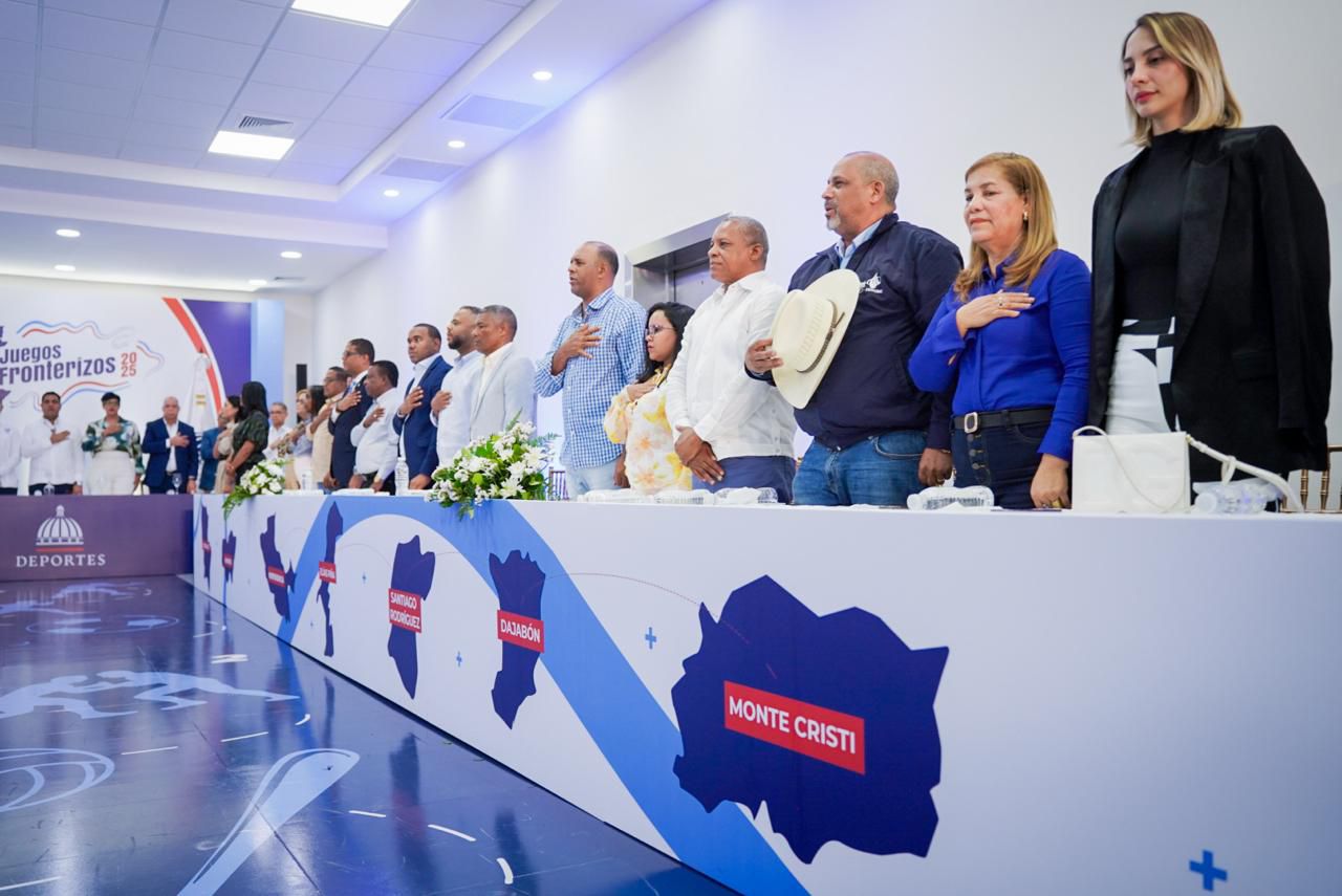 El ministro de Deportes, Kelvin Cruz, anunció el lanzamiento oficial de los Juegos Deportivos Fronterizos 2025, un espectáculo deportivo sin precedentes que reunirá a aproximadamente unos 2000 atletas de las provincias fronterizas de la República Dominicana.
