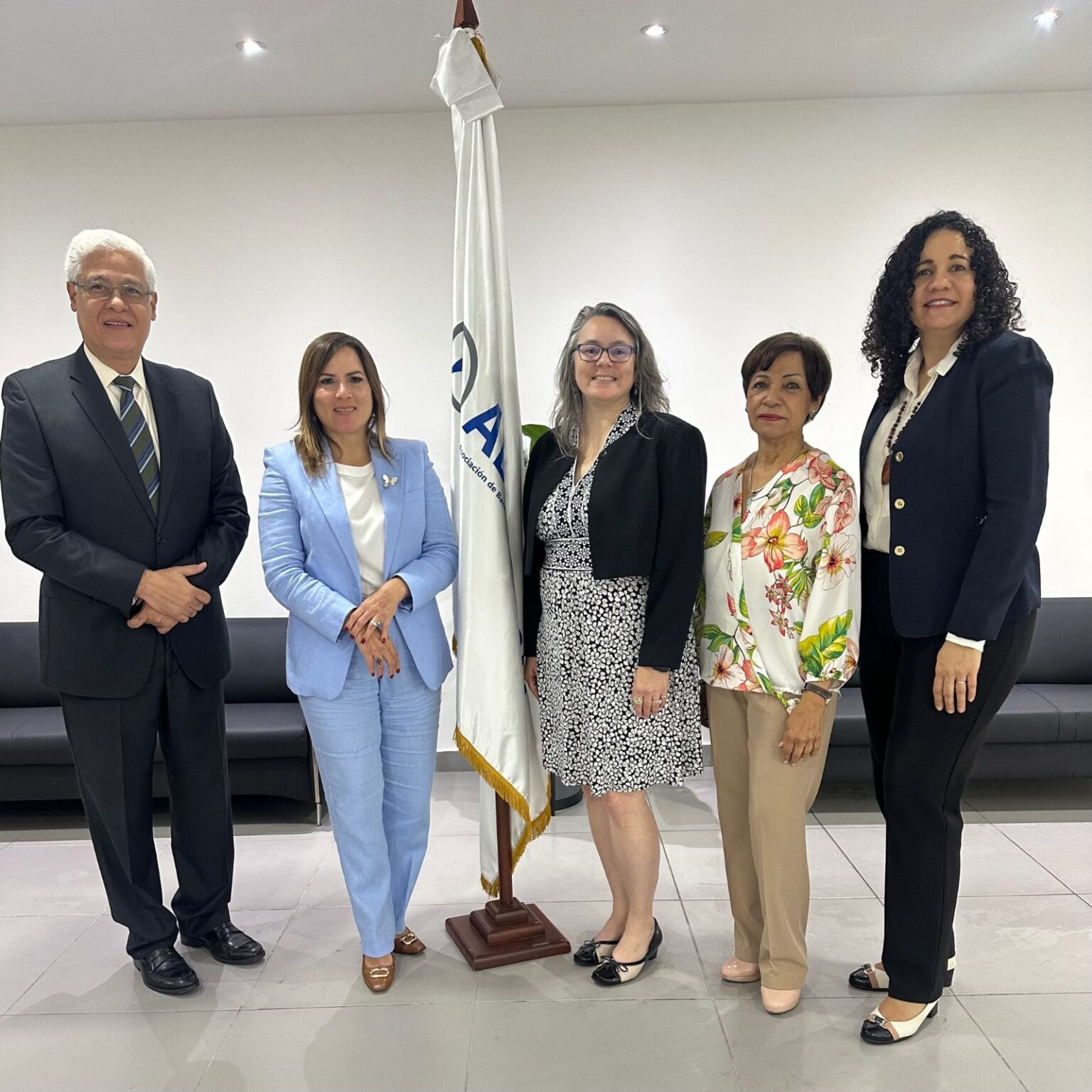 La Asociación de Bancos de Ahorro y Crédito y Corporaciones de Crédito, Inc. (ABANCORD) reafirmó su compromiso con el fortalecimiento institucional de sus entidades afiliadas, al concretar un acuerdo de cooperación con la institución Cerise+SPTF.